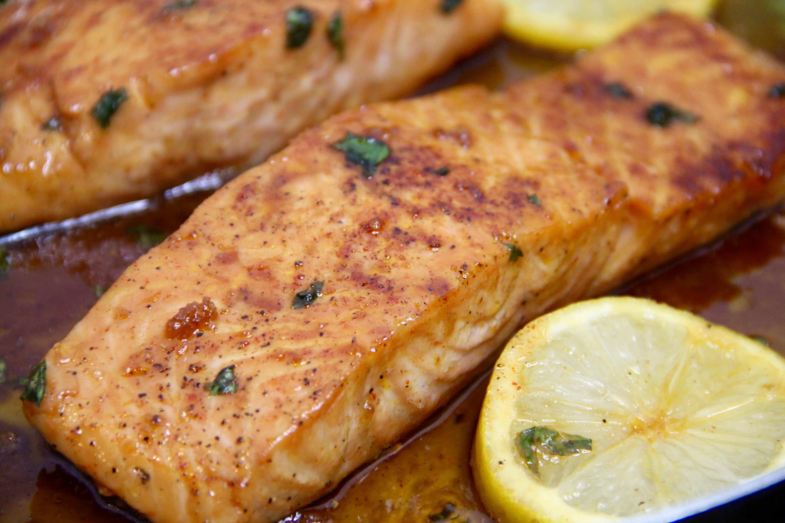 HONEY GARLIC SALMON