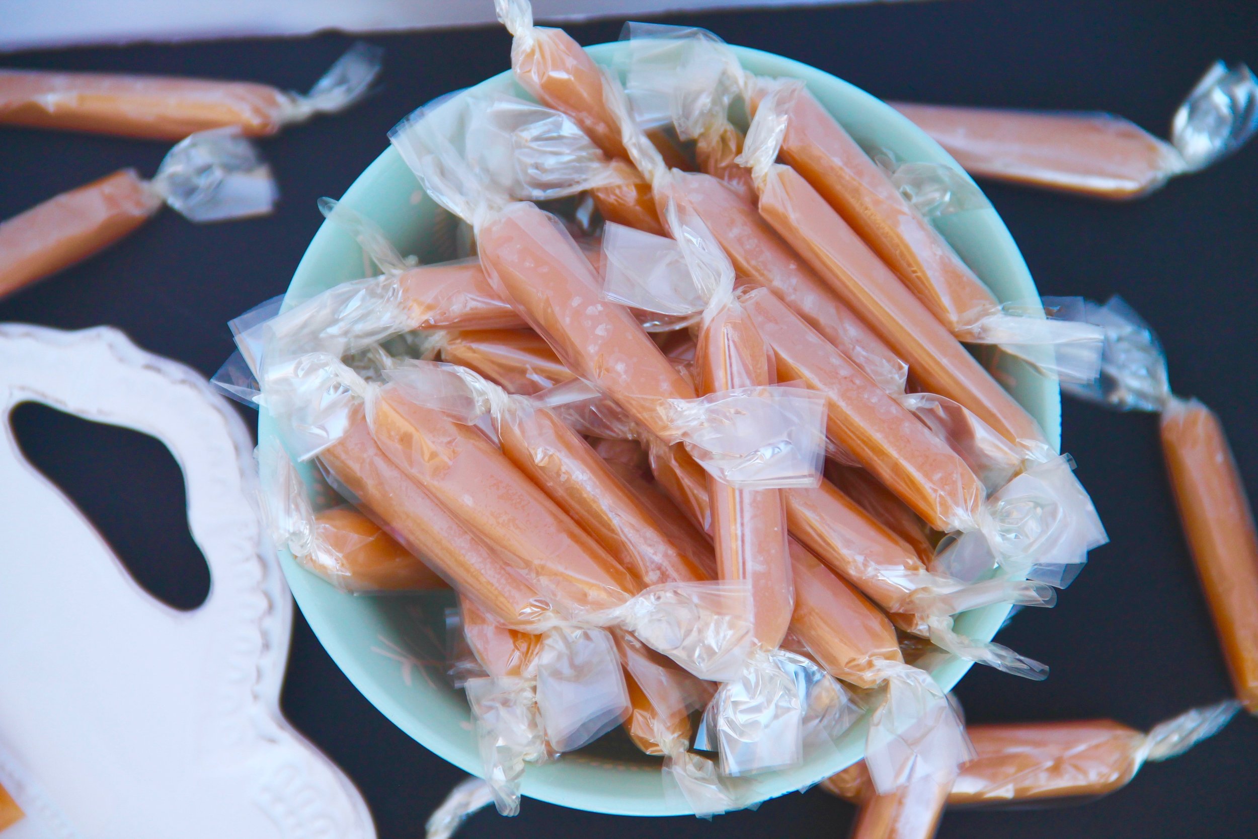 4-INGREDIENT CHEWY CARAMELS